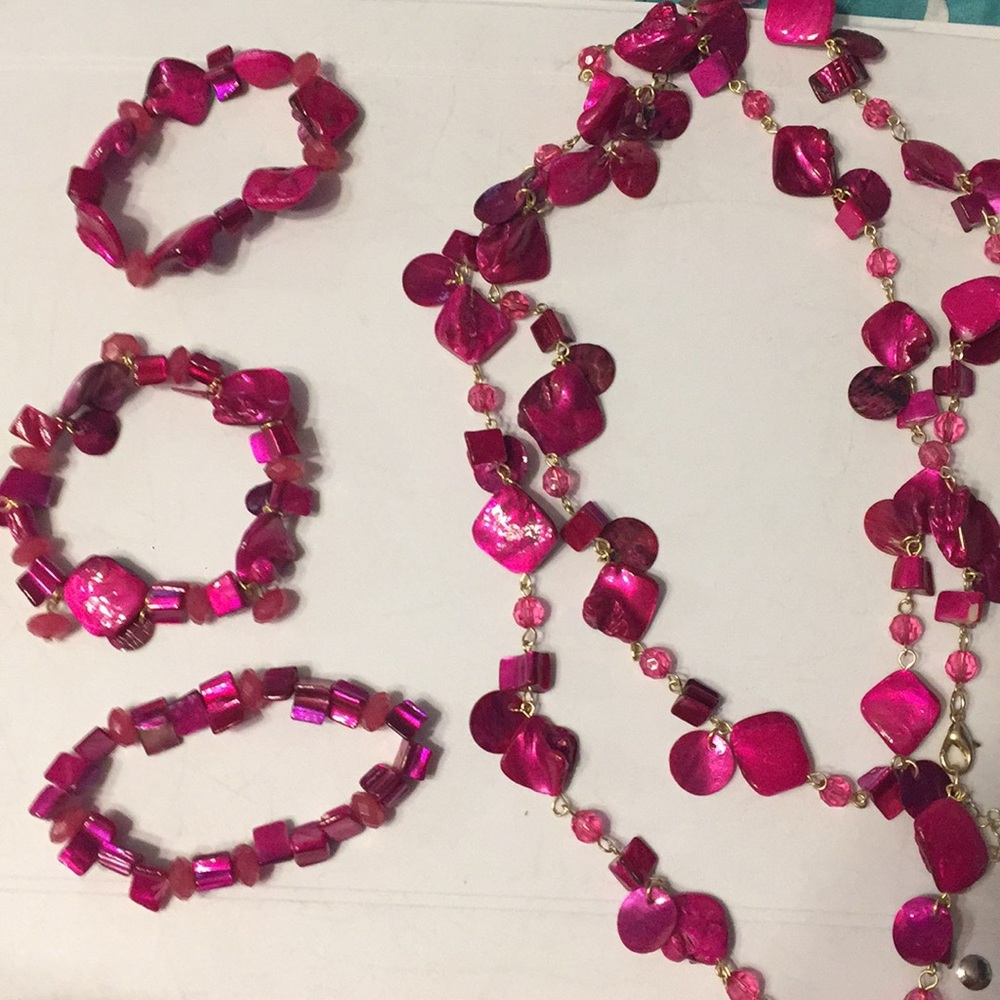Coral Bracelet and necklace set